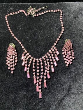 Vintage Pink Rhinestone Fringe Waterfall Round Rectangle Necklace Earring Set